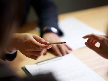 szerződés aláírás