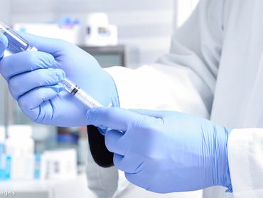 orvos kutato injekcio labor