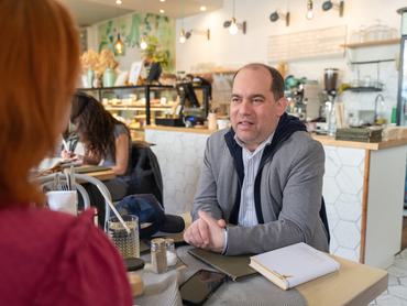 A nők komplexebb karakterek az író szerint