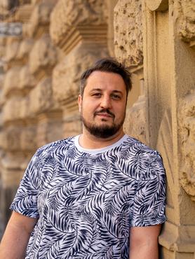 Kovács Krisztián író
