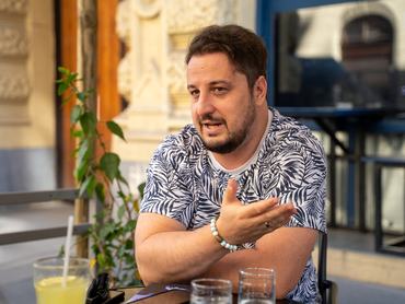 Kovács Krisztián író