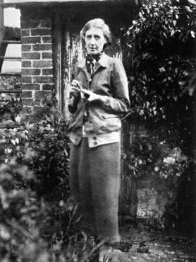 British writer Virginia Woolf in the garden of her house in Rodmell. Rodmell, 1926 (Photo by Mondadori via Getty Images)