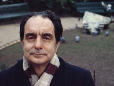 Italian writer Italo Calvino in Paris, Saint Germain des Prés, February 20, 1981. (Photo by Sophie Bassouls/Sygma via Getty Images)