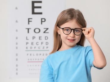 Egyre több gyerek lesz szemüveges már kiskorában