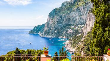 Capri szigetének déli partvidéke Olaszországban