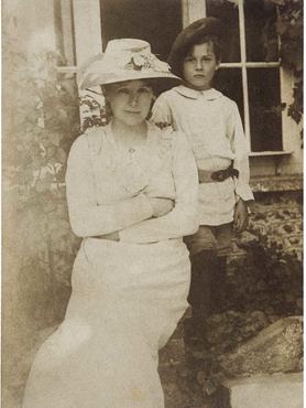 George Davies és anyja, Sylvia
