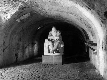 Holger Danske szobra a Kronborg-kastély mélyén
