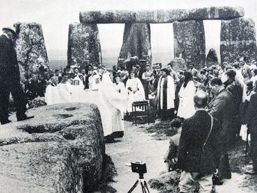 Druidák gyülekezése a Stonehenge kőemléknél, Anglia, 1935. (Fotó: Universal History Archive / Universal Images Group via Getty Images)