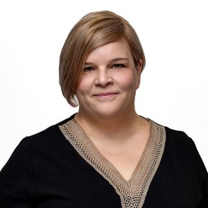 Hrdina_Barany_Zsuzsi