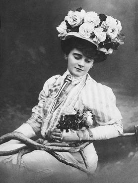 medgyaszay vilma színésznő portréja