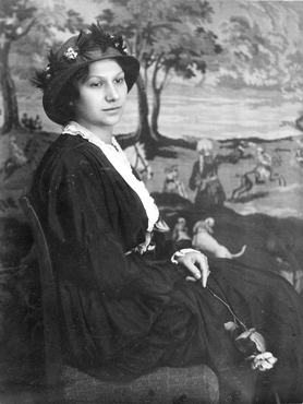 Móricz Zsigmond felesége, Holics Janka