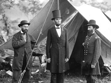 Allan Pinkerton detektív és Abraham Lincoln közös portréja, 1861-ben