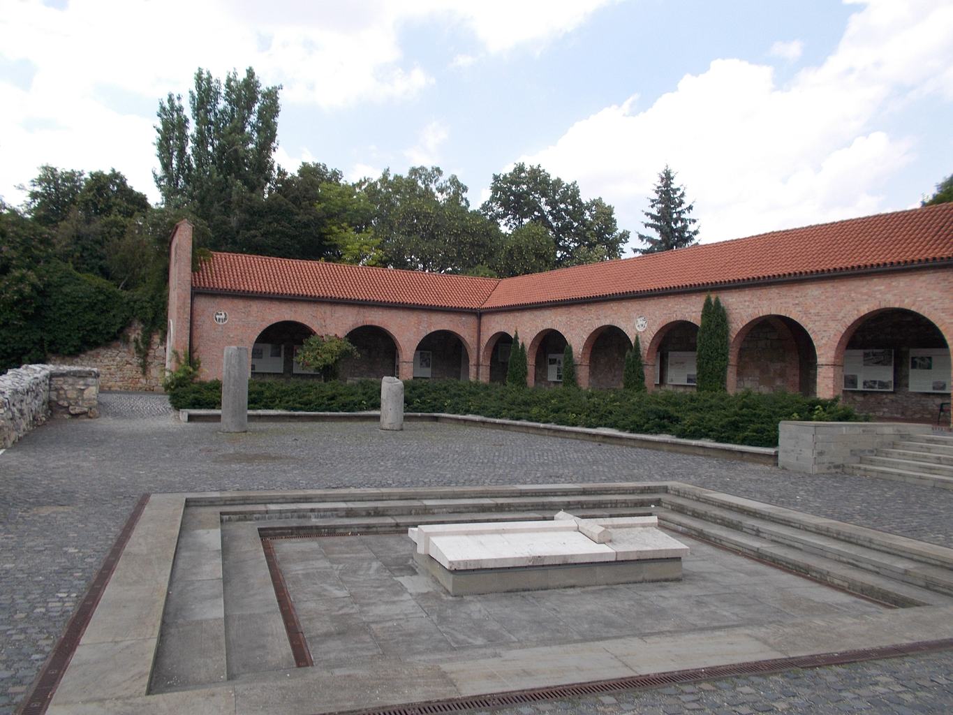 székesfehérvár a középkorban királyi város volt