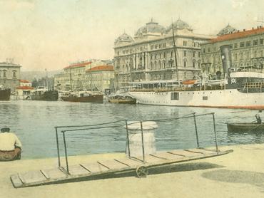Fiume kikötője régen egy képeslapon