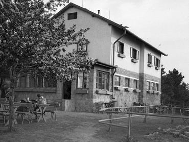 A Kő-hegyi Czibulka János menedékház 1941-ben