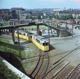 A Széll Kálmán (Moszkva) tér a Várfok utcától nézve 1966-ban