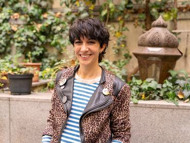 mosolygós portré Török-Illyés Orsolya színésznőről